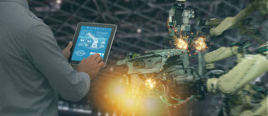 工業(yè)4.0時(shí)代 人工智能與XR技術(shù)賦能工業(yè)工程與智能工廠